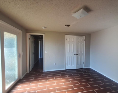 12413 Sw 2nd Street - Photo Thumbnail 12