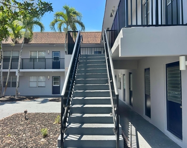 260 Nw 19th Street - Photo Thumbnail 17