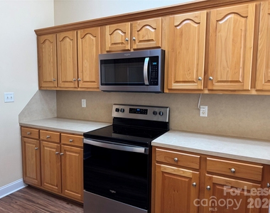 3848 Sage Court - Photo Thumbnail 11