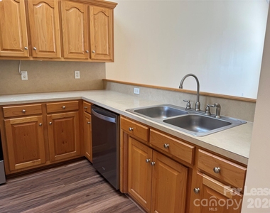 3848 Sage Court - Photo Thumbnail 10