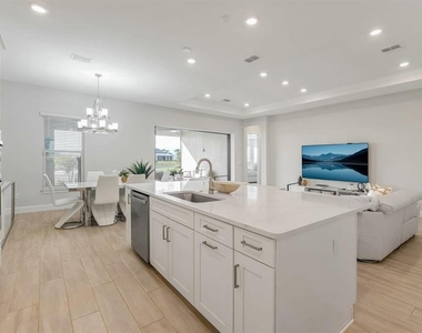9796 Sw Santini Road - Photo Thumbnail 2