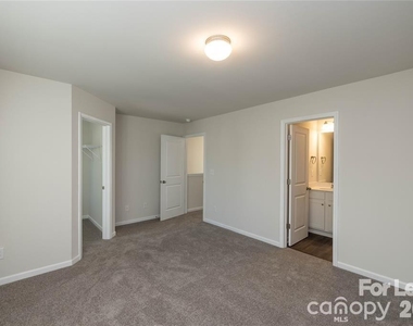 1419 Amhurst Street - Photo Thumbnail 26