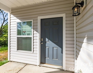 1419 Amhurst Street - Photo Thumbnail 5