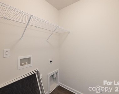 1419 Amhurst Street - Photo Thumbnail 31