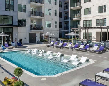 2408 South Boulevard - Photo Thumbnail 3