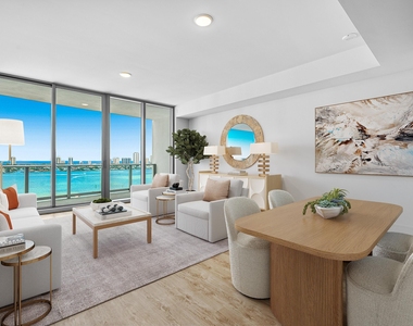 220 Lake Shore Drive - Photo Thumbnail 5