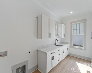 1529 Beckwith Place - Photo Thumbnail 19