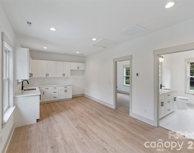 1529 Beckwith Place - Photo Thumbnail 20