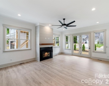 1529 Beckwith Place - Photo Thumbnail 6
