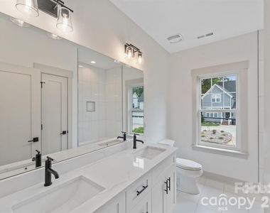 1529 Beckwith Place - Photo Thumbnail 11