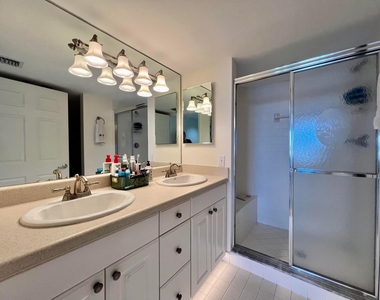 2700 N Highway A1a - Photo Thumbnail 7