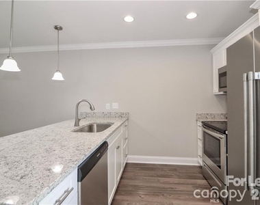 3971 Newhall Drive Nw - Photo Thumbnail 13