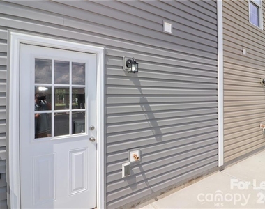 3971 Newhall Drive Nw - Photo Thumbnail 34