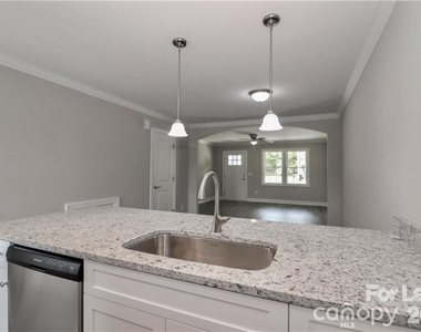 3971 Newhall Drive Nw - Photo Thumbnail 16
