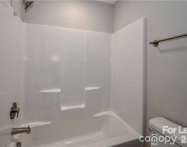 3971 Newhall Drive Nw - Photo Thumbnail 25