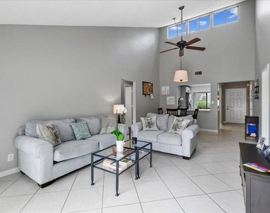 12875 Spinnaker Lane - Photo Thumbnail 3