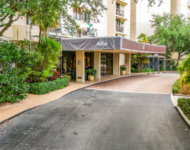 2480 Presidential Way - Photo Thumbnail 5
