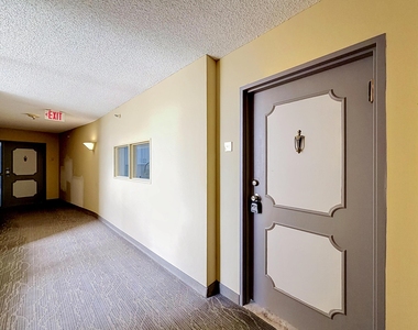 2480 Presidential Way - Photo Thumbnail 9