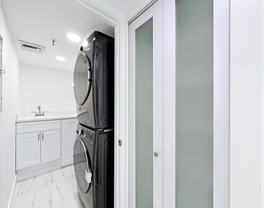 2480 Presidential Way - Photo Thumbnail 36