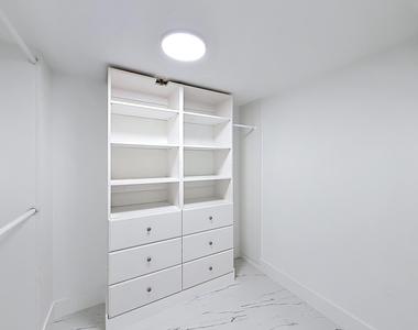 2480 Presidential Way - Photo Thumbnail 26