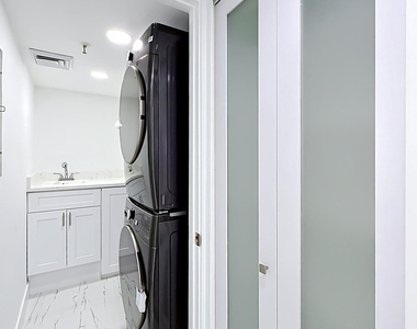 2480 Presidential Way - Photo Thumbnail 43