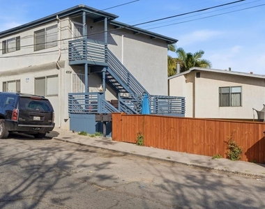 4206 Division Street - Photo Thumbnail 12