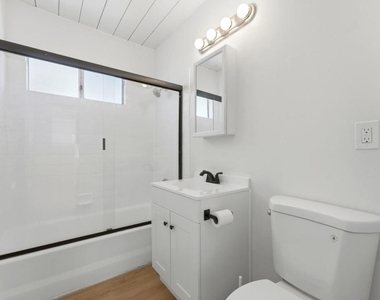 4206 Division Street - Photo Thumbnail 8