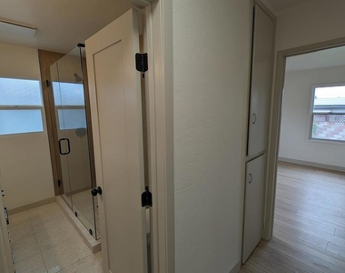 5133 Catoctin Dr Drive - Photo Thumbnail 12