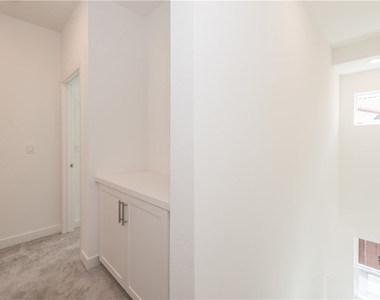 2317 W Broadway - Photo Thumbnail 20