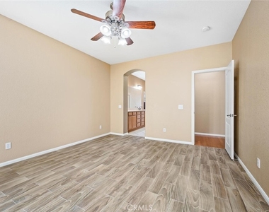 29800 Bay View Way - Photo Thumbnail 16