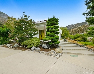 821 Melody Lane - Photo Thumbnail 2
