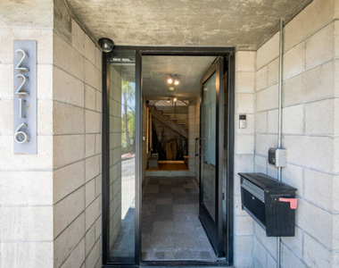 2216 Bancroft Avenue - Photo Thumbnail 2