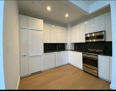 180 Water Street - Photo Thumbnail 2