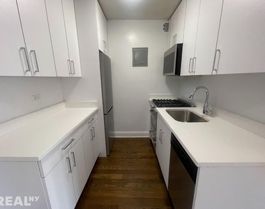 400 E 89th St - Photo Thumbnail 6