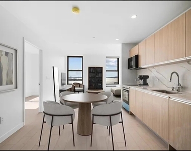 1 West Street - Photo Thumbnail 1
