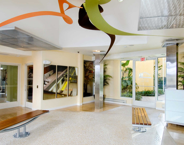 101 Mclellan Drive - Photo Thumbnail 5