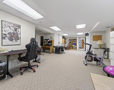 2 Tappanwood Drive - Photo Thumbnail 17