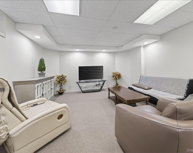 2 Tappanwood Drive - Photo Thumbnail 18