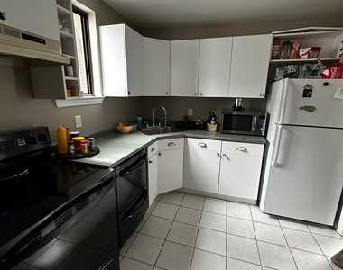 110 Drew Lane - Photo Thumbnail 6
