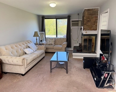 110 Drew Lane - Photo Thumbnail 2