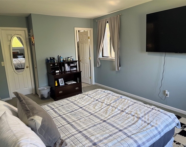 110 Drew Lane - Photo Thumbnail 10