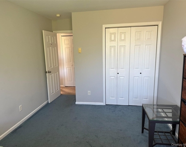 110 Drew Lane - Photo Thumbnail 13