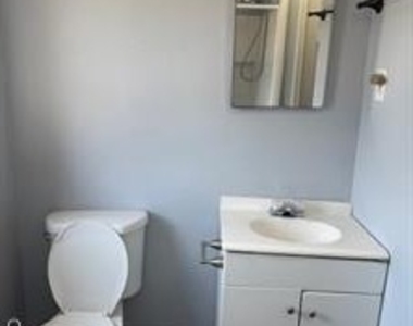 1806 Deer Park Avenue - Photo Thumbnail 6