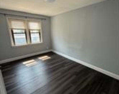 1806 Deer Park Avenue - Photo Thumbnail 12