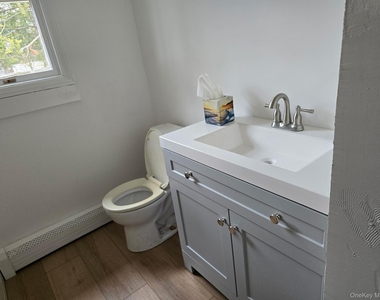 310a Frowein Road - Photo Thumbnail 4