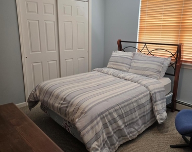 64 Beachfern Road - Photo Thumbnail 9