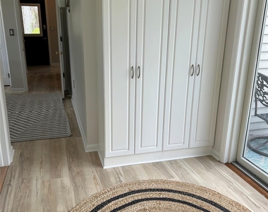 465 Tarpon Drive - Photo Thumbnail 5