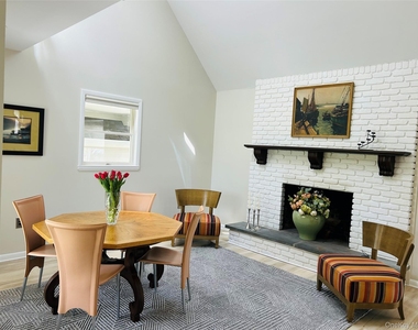 465 Tarpon Drive - Photo Thumbnail 1