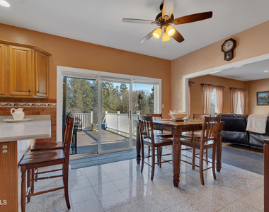 620 Sacandaga Road - Photo Thumbnail 2