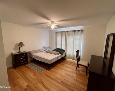 620 Sacandaga Road - Photo Thumbnail 17